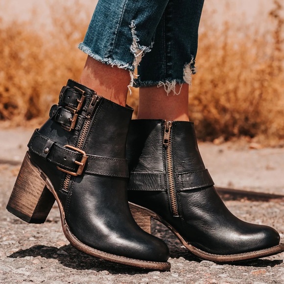 Freebird by Steven Bolo Zip Buckle Leather Bootie Size 8 - Picture 1 of 10